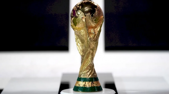 Care a fost singurul fotbalist care a jucat pentru trei echipe naționale diferite la Cupa Mondială